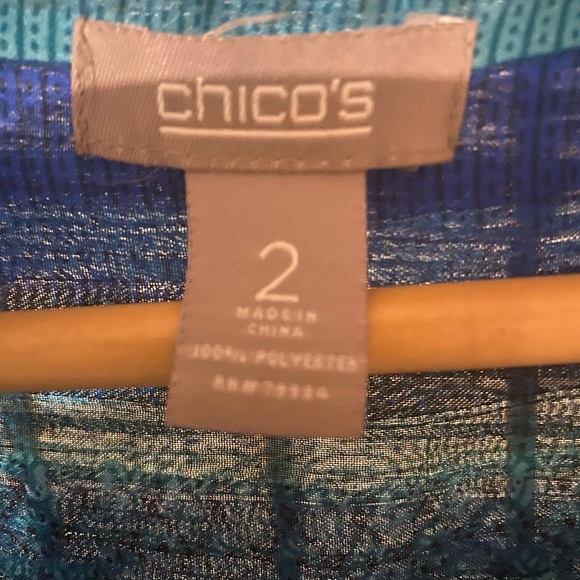 Chico’s Green/Blue Button Down Sheer 3/4 Sleeve Shirt Size L - Picture 6 of 6